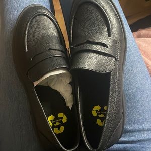 Never worn! New with tags i have original box i just want them gone.